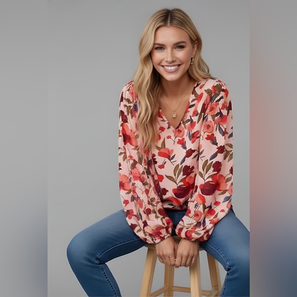 Rose Floral Print Lantern Sleeve Blouse - Picture 4 of 8